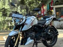 TVS Apache 200 2017 Motorbike