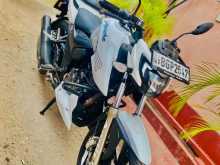 https://riyasewana.com/uploads/tvs-apache-200-248455022852.jpg