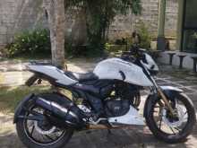 TVS Apache 200 2017 Motorbike