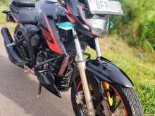 TVS Apache 200 2017 Motorbike