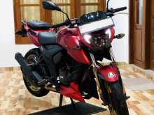 TVS Apache 200 4V 2017 Motorbike