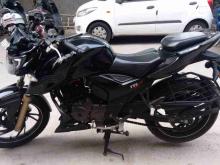 TVS Apache 200 2017 Motorbike