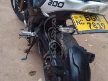 https://riyasewana.com/uploads/tvs-apache-200-61607501394384.jpg