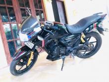 https://riyasewana.com/uploads/tvs-apache-2316265624941.jpg