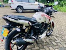 https://riyasewana.com/uploads/tvs-apache-261631016185.jpg