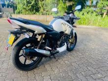 https://riyasewana.com/uploads/tvs-apache-2949276764.jpg