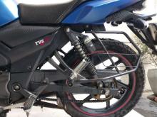 https://riyasewana.com/uploads/tvs-apache-7949296765.jpg