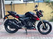 TVS Apache RTR 200 2017 Motorbike