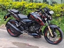 TVS Apache RTR 200 RACE EDITION 2019 Motorbike