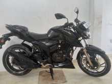 TVS Apache RTR 200 4V 2017 Motorbike