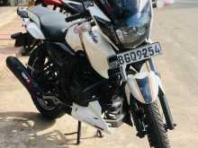 TVS Apache RTR 160 2018 Motorbike