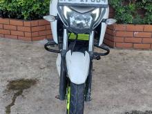 TVS APACHE RTR 200 2017 Motorbike