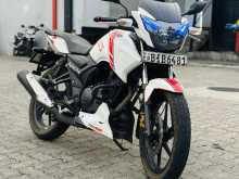 TVS Apache RTR 160 2V 2019 Motorbike