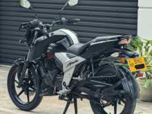 https://riyasewana.com/uploads/tvs-apache-rtr-191130013193.jpg