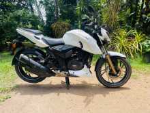 TVS Apache RTR 200 4V 2017 Motorbike