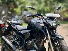 TVS Apache RTR 200 4V 2016 Motorbike
