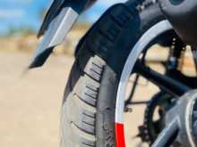 https://riyasewana.com/uploads/tvs-apache-rtr-322134013053.jpg