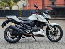 https://riyasewana.com/uploads/tvs-apache-rtr-323471413472.jpg