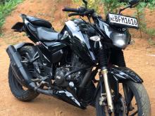 TVS Apache RTR200 4v 2017 Motorbike