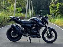 https://riyasewana.com/uploads/tvs-apache-rtr200-23938254863.jpg