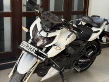 TVS Apache RTR 200 2017 Motorbike