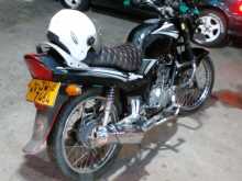 https://riyasewana.com/uploads/tvs-bike-2118050813244.jpg