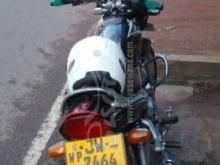 https://riyasewana.com/uploads/tvs-bike-211805081353335.jpg