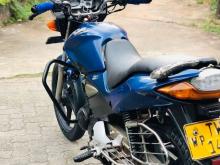 https://riyasewana.com/uploads/tvs-cbz-xtreme-12217366204.jpg