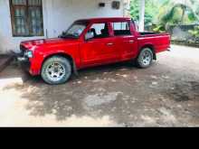 TVS D 21 1982 Pickup