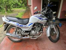 TVS Fiero F2 2004 Motorbike