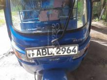TVS King 2016 Three Wheel
