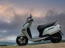 TVS IQUBE 2025 Motorbike