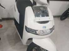 TVS IQUBE 2025 Motorbike