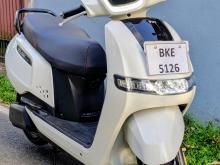 TVS IQUBE 2025 Motorbike