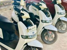 TVS IQube Electric 2025 Motorbike