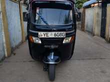 TVS King 2010 Three Wheel