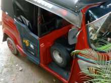 TVS King 2010 Three Wheel