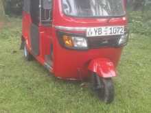 TVS King 2010 Three Wheel