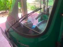 TVS King 2011 Three Wheel