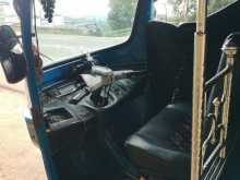 TVS King 2012 Three Wheel