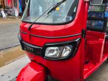 TVS King 2012 Three Wheel