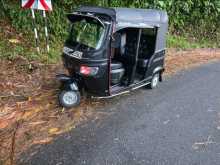 TVS King 2015 Three Wheel