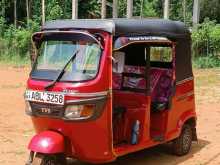 TVS King 2016 Three Wheel