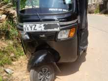 TVS King 2010 Three Wheel