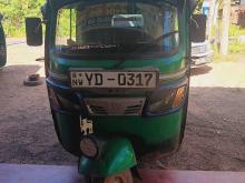 TVS King 2010 Three Wheel