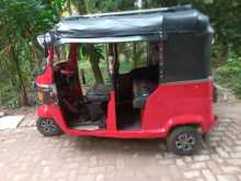 TVS King 2010 Three Wheel