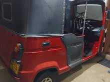 TVS King 2016 Three Wheel