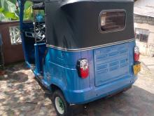 TVS KING 2011 Three Wheel