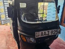 TVS King 2013 Three Wheel