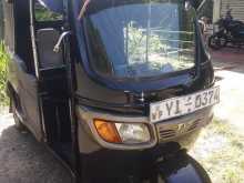 TVS King 2010 Three Wheel